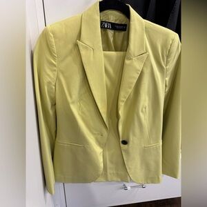 Zara Women's Light Yellow Blazer